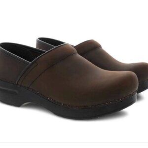 Dankso Clogs, Antique Brown